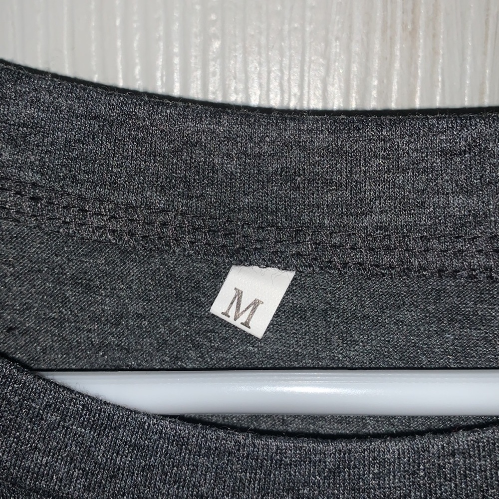 Stranger things tee - Picture 2 of 2